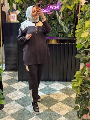 Rahat Kesim Büyük Beden Şerit Detaylı Tesettür Spor Takım – Tunik & Pantolon 2’li Set