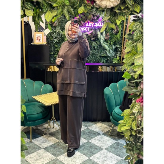 Büyük Beden Şerit Detaylı Tesettür Şık Takım – Tunik & Pantolon 2’li Set