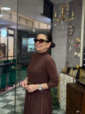 Kahverengi Buzi Elbise