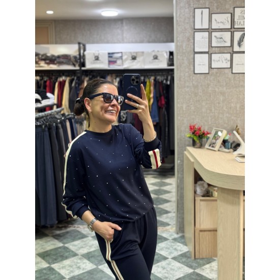 Taşlı Eşofman Takımı