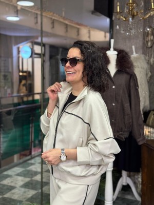 Modal Kumaş Siyah Biyeli Krem Eşofman Takımı